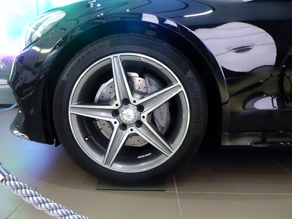 Pneu 185/65 R15 Continental