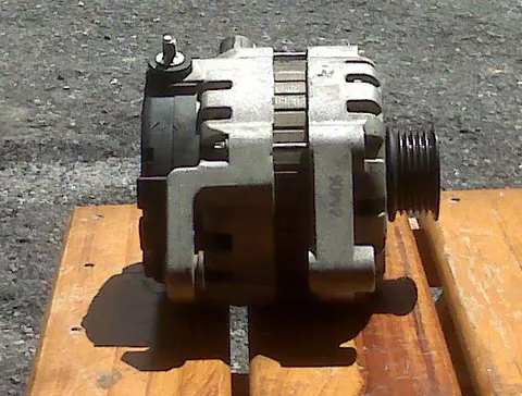 Alternateur Denso 80A