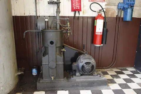 Compresseur 100 L pro