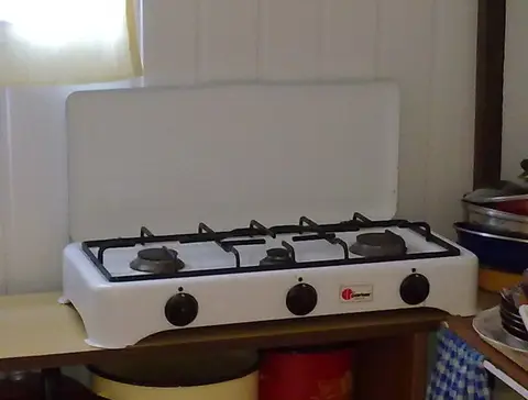 Cuisinière 4 feux Beko inox